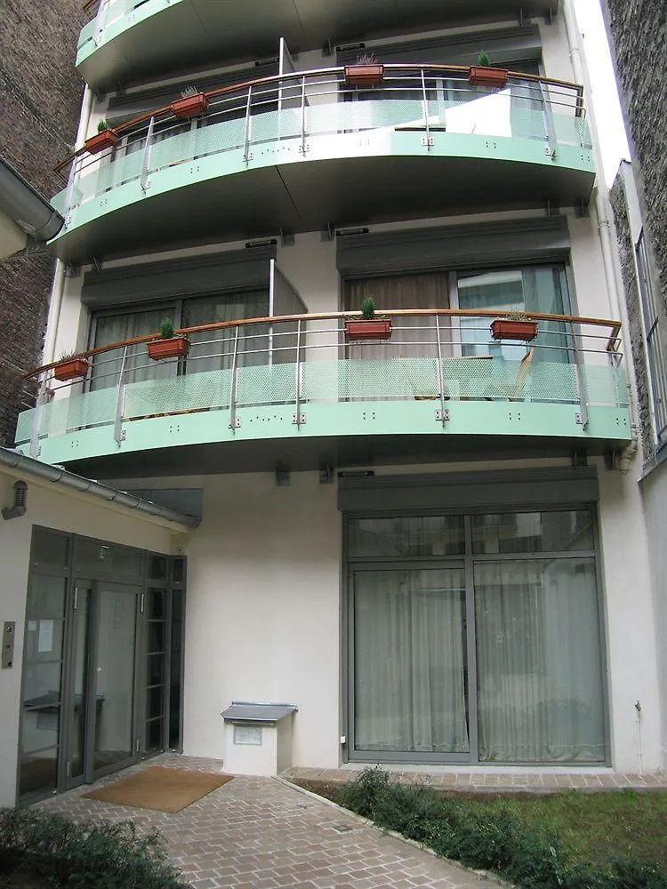 公寓式酒店 渣油昂佩利亚雷纳奎酒店