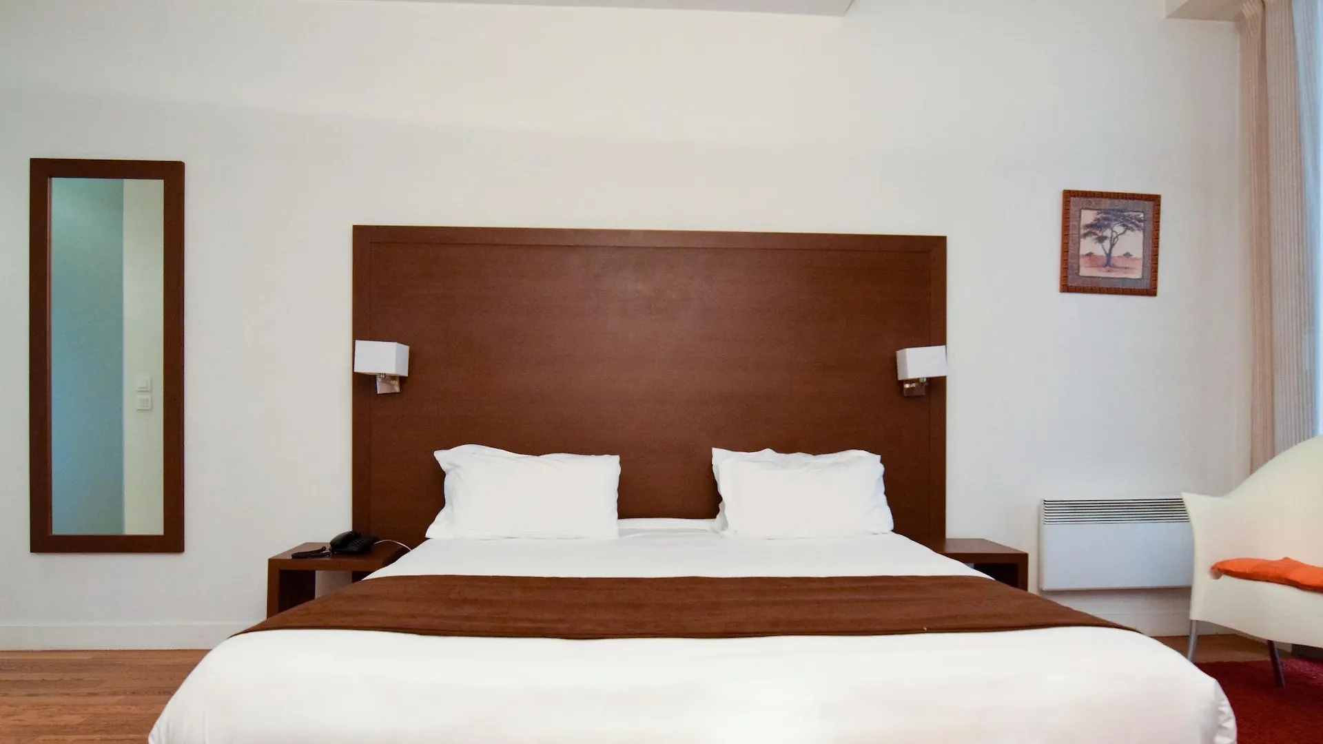 Aparthotel Residhotel Imperial Rennequin 3*