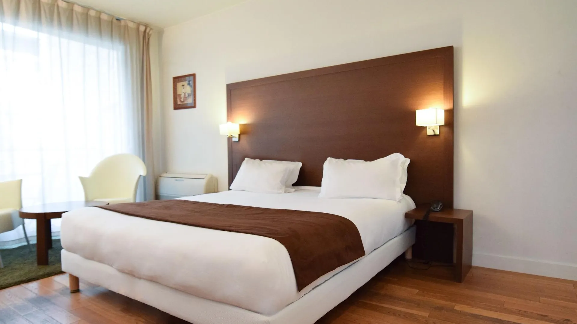 Residhotel Imperial Rennequin Aparthotel Paris