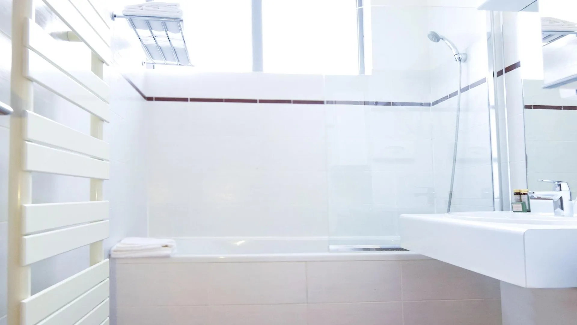 Aparthotel Residhotel Imperial Rennequin Parigi