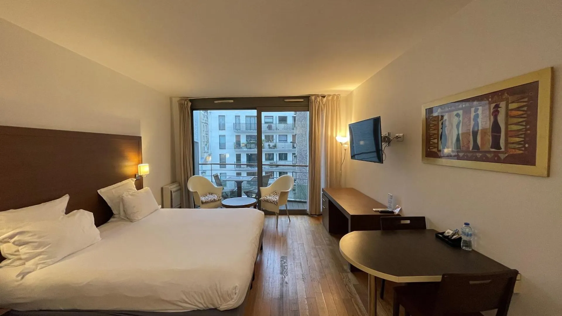 Residhotel Imperial Rennequin 3*