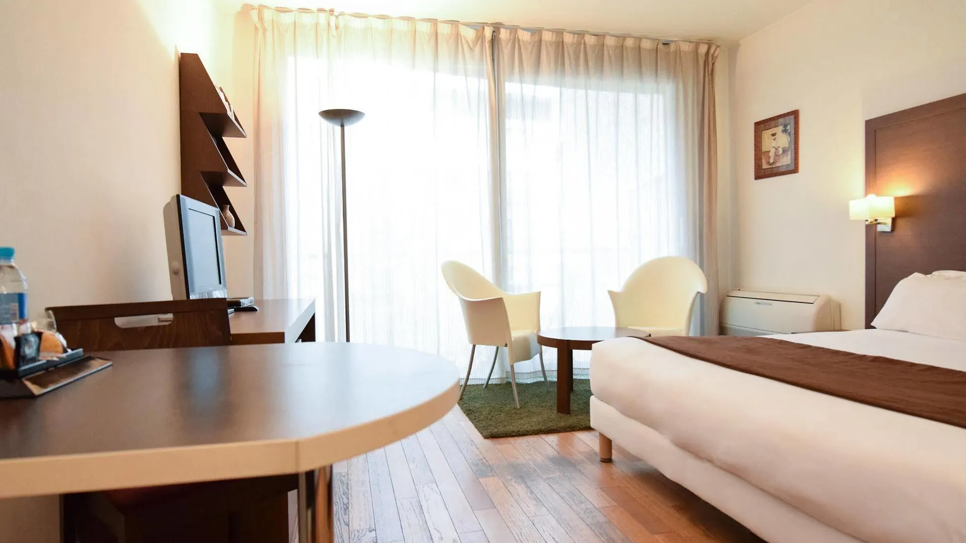 Residhotel Imperial Rennequin Parigi